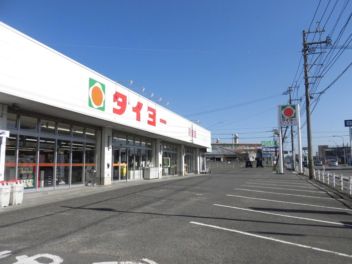 ルミエール A棟|タイヨー川東店