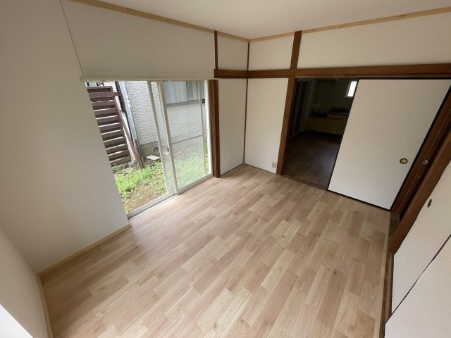 極楽寺Ⅱ貸家の洋室