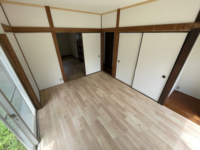 極楽寺Ⅱ貸家の洋室