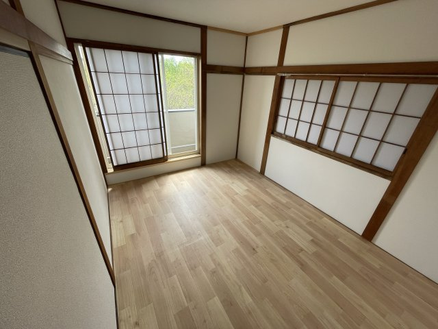 極楽寺Ⅱ貸家の洋室