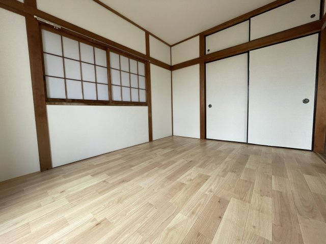極楽寺Ⅱ貸家の洋室