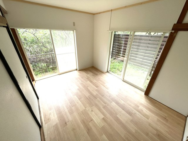 極楽寺Ⅱ貸家の駐車場
