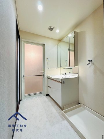 Ｊ’ｓＭＡＮＳＩＯＮ新宮ステーションの独立洗面台