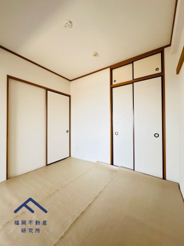 Ｊ’ｓＭＡＮＳＩＯＮ新宮ステーションの和室