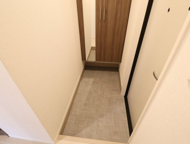 グローリーヴィラの玄関
