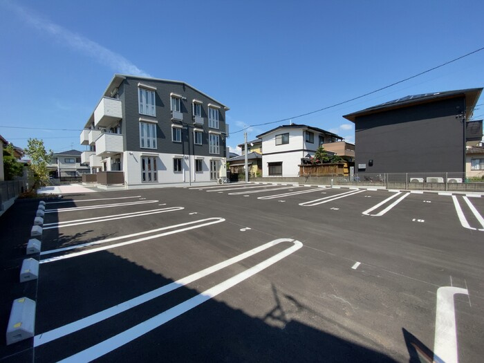 グローリーヴィラの駐車場