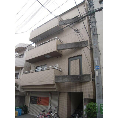 【外観】 | ハイツサカウエ | 鉄筋コンクリート造のがっちりとした建物。