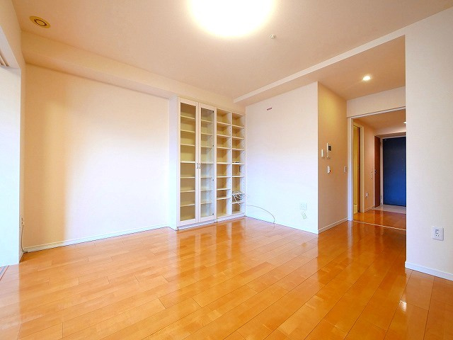 セントアージュ奈良の内装|こちらの居間で趣味の時間をお楽しみください