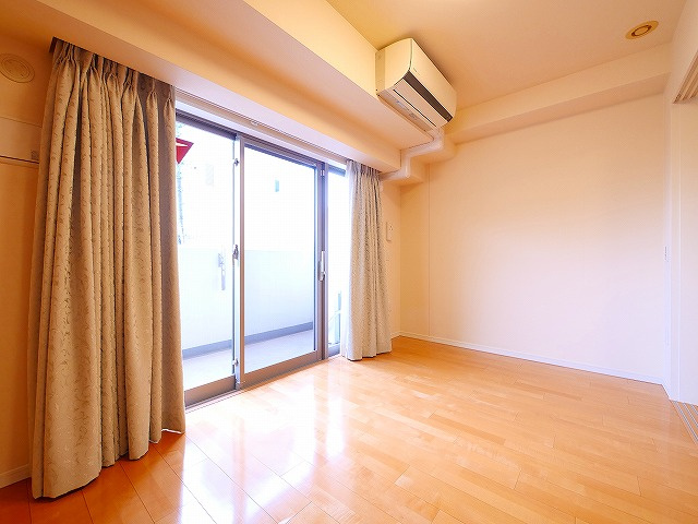 セントアージュ奈良の洋室|明るい洋室です