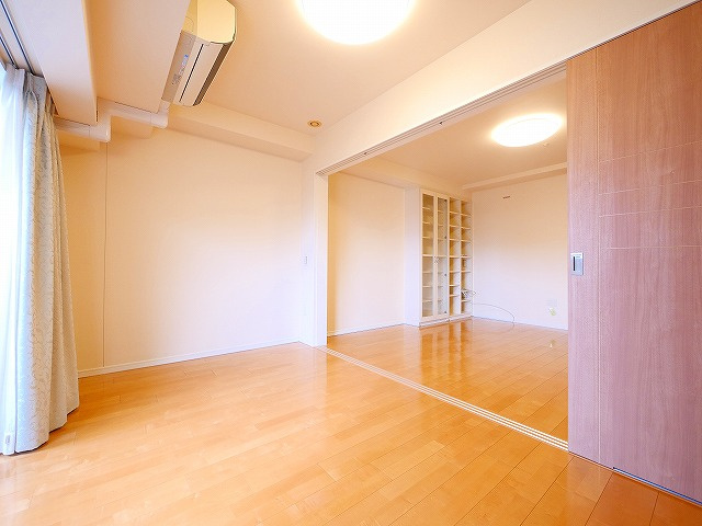 セントアージュ奈良の洋室