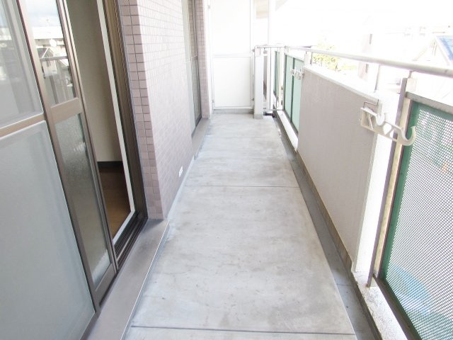 リジェール宝塚のバルコニー