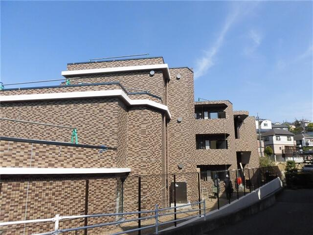 川崎市麻生区高石4丁目のマンションの画像
