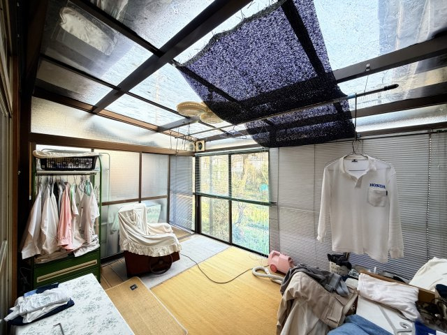 【内装】 | 神川町小浜　中古戸建 | サンルーム