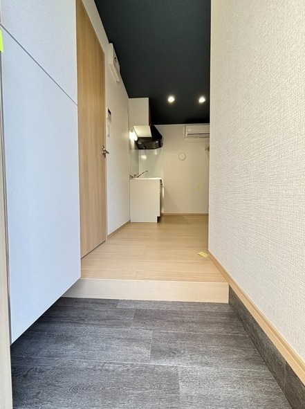 グランリバー北千住の玄関