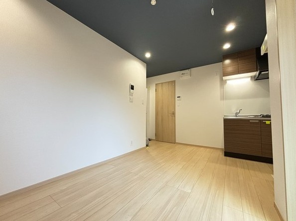 グランリバー北千住の洋室