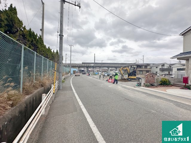 明石市二見町西二見　第23期　新築一戸建ての前面道路含む現地写真|周辺は落ち着いた街並みの住宅地！子育てがしやすい住環境です！まだ未完成ですが、現地でしかわからない事もございます。是非一度ご覧ください。