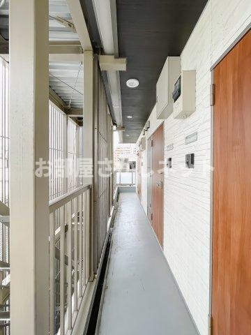 リープ横浜橋のロビー