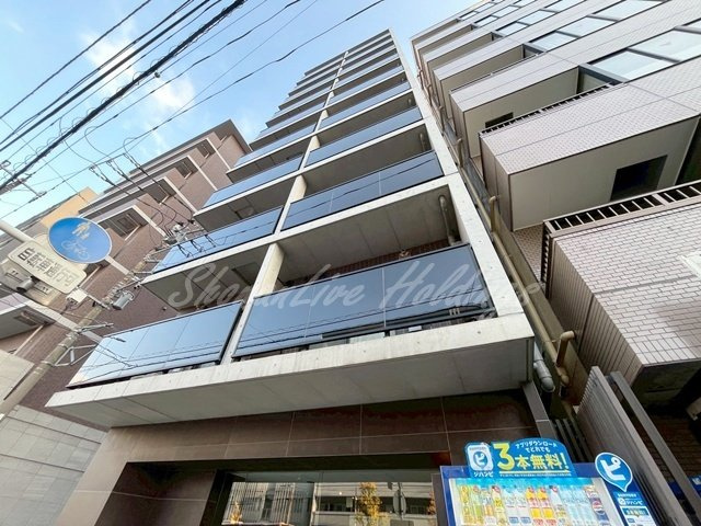 横浜市西区浜松町の賃貸マンションの外観