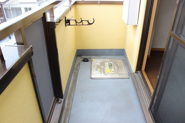 カルム六番町のバルコニー