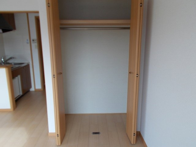 カルム六番町の収納