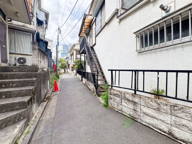 品川区大崎3丁目の前面道路含む現地写真