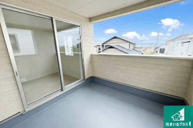 現地説明会開催　栗東市手原　第1期　新築一戸建てのバルコニー|急な雨でも安心のインナーバルコニー！