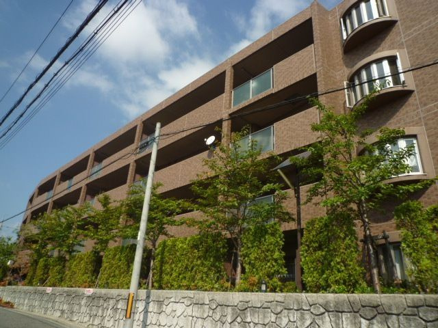 ルモンヒルズ豊中刀根山