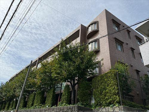 ルモンヒルズ豊中刀根山の外観