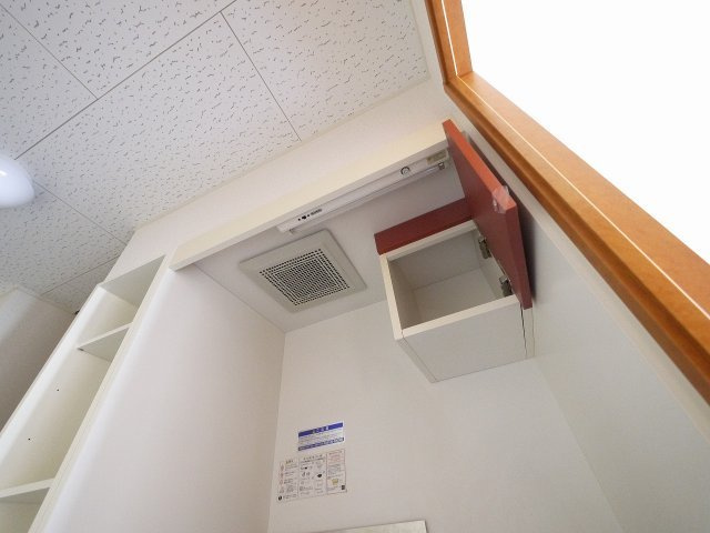 レオパレスナップ　シャンブルのキッチン|きれいなキッチンです