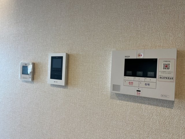 リヴェール港南のセキュリティ|SECOM モニタ付インターホン