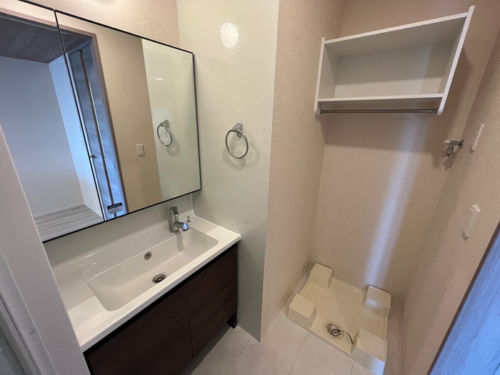 リヴェール港南の独立洗面台|洗髪洗面化粧台