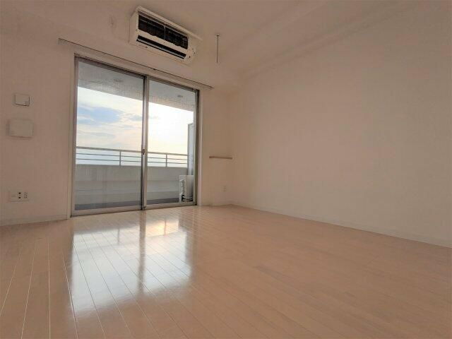 ガーデン板橋氷川町の居間・リビング