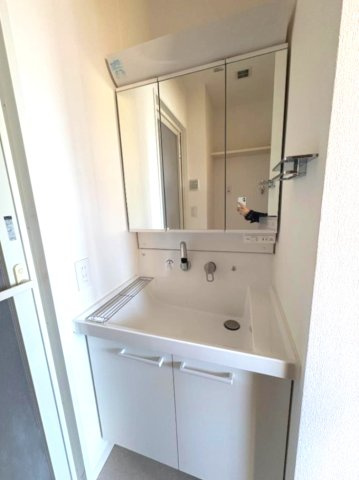 TRUST Shin-okachimachiの洗面所