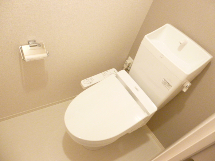 メゾン・ヴィオレットのトイレ