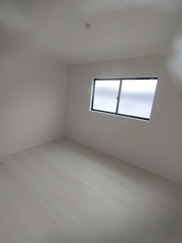 リナ―ジュL豊川御津町広石の居間・リビング