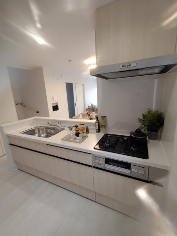 リナ―ジュL豊川御津町広石のキッチン