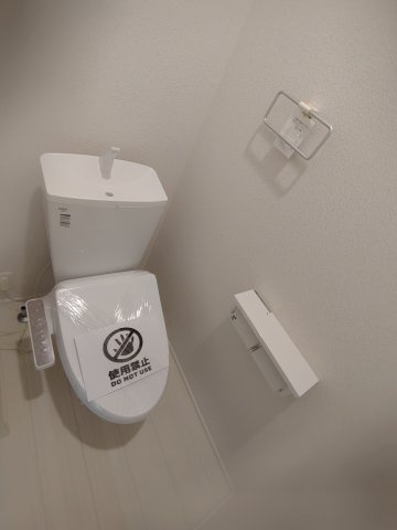 リナ―ジュL豊川御津町広石のトイレ