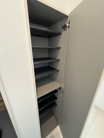 メゾンクレール南福岡駅前の収納