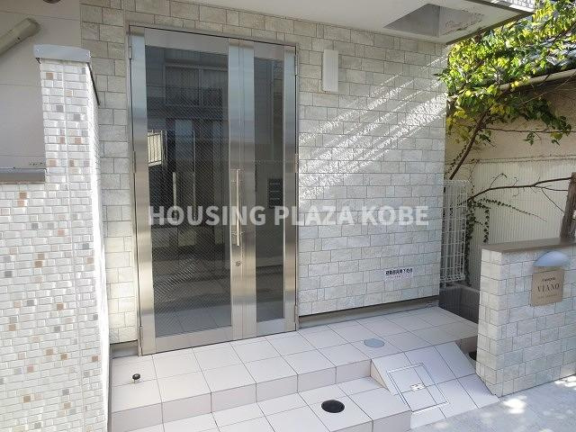 ワコーレヴィアーノ須磨関守町２丁目　須磨駅の賃貸情報のエントランス