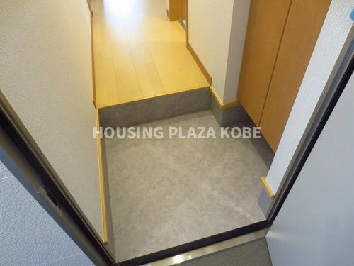 ワコーレヴィアーノ須磨関守町２丁目　須磨駅の賃貸情報の玄関