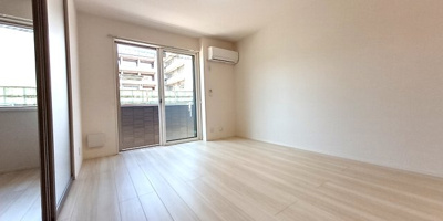 【居間・リビング】 | ソレアード東川口 | ※イメージです