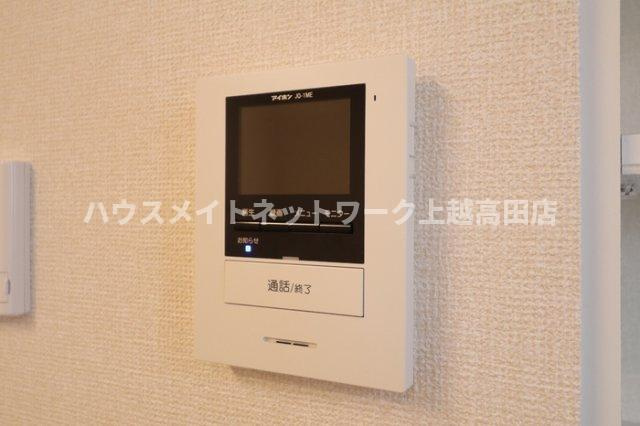 ベルファミーユのセキュリティ|モニターホン（参考同型302号室室内写真）