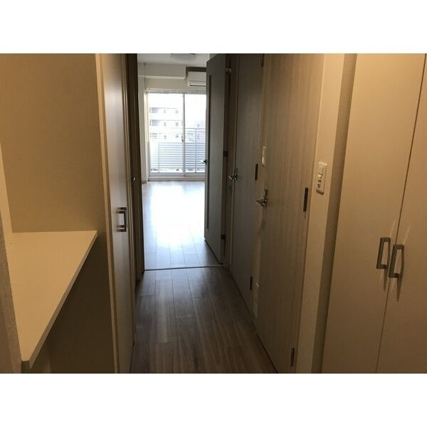 コンフォリア江坂広芝町の玄関