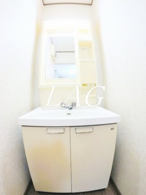 【洗面所】 | Ｌ・とれじゃーⅤ | 独立洗面台です。