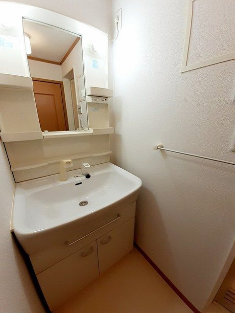 メゾン　アンソレイエⅠの洗面所