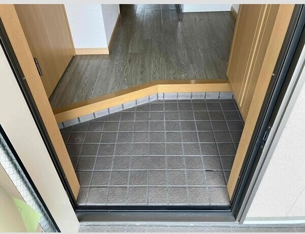 オキノ・Apartment　　刈谷市の賃貸はクラスホーム刈谷店の玄関