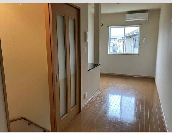 オキノ・Apartment　　刈谷市の賃貸はクラスホーム刈谷店の居間・リビング
