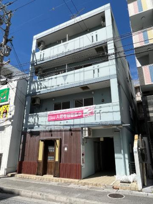 【外観】 | アーバンパレス | 外観写真（昼）