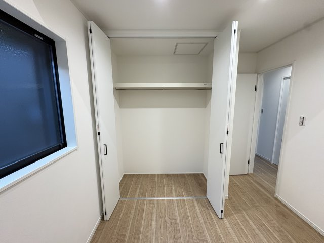 神戸市北区泉台5丁目　新築戸建2号地の収納