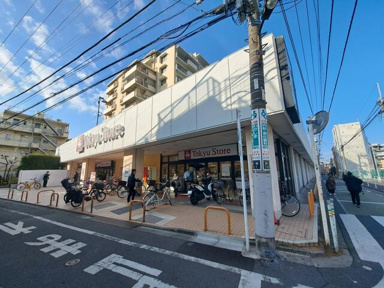 東急ストア　東長崎店まで374m